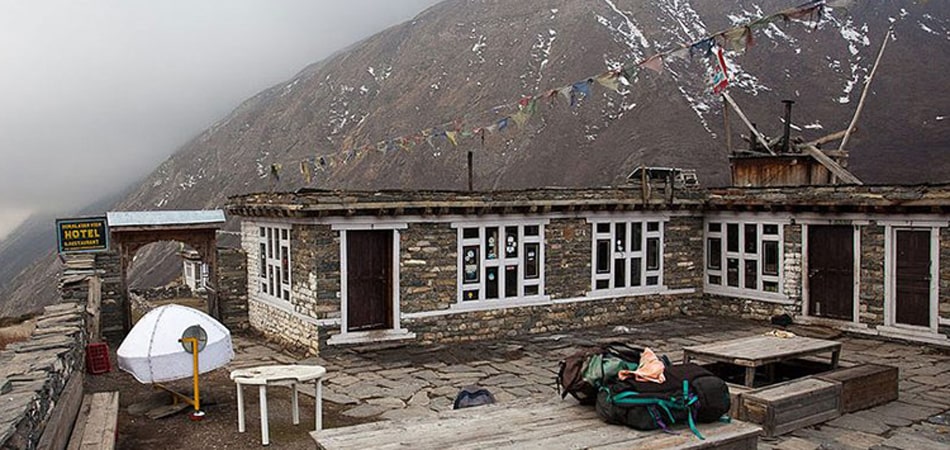 manaslu accomodation