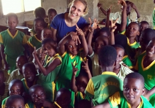 Teaching English in Ghana - Over 20,000 Happy Volunteers since 2003