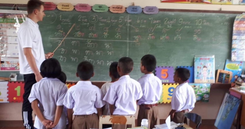 Volunteer Teaching in Thailand- Over 22,000 Happy Volunteers since 2006