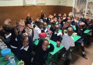 Volunteer Teaching English in Kenya-Trusted By 18000 Volunteers Since 1998