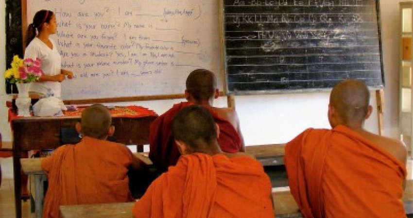 Cambodia Buddhist Immersion-Teaching English Program