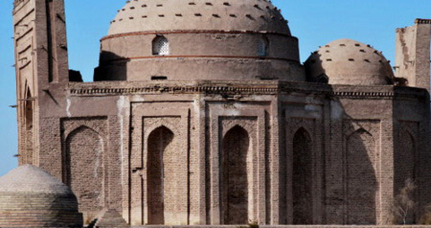 Door-to-Hell at Night Turkmenistan Tour