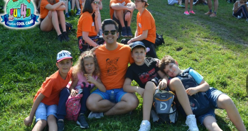 Volunteer in a Camp Romania