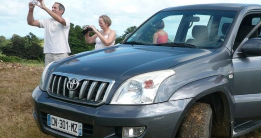 4x4 hike in North Basse-Terre