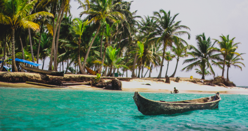 San Blas Islands - Isla Aroma Private Cabin 3D & 2N plus San Blas Day Tour