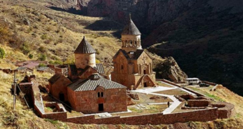 King Smbat Fortress Full Day Off-Road Tour