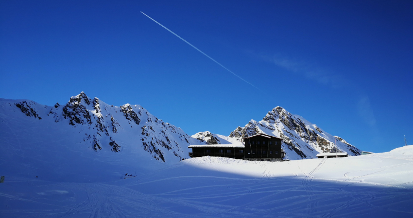 Private Day tour to Balea Lake, Avrig and Carta from Sibiu