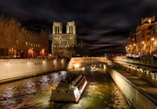 Paris Cruise + Illuminations tour