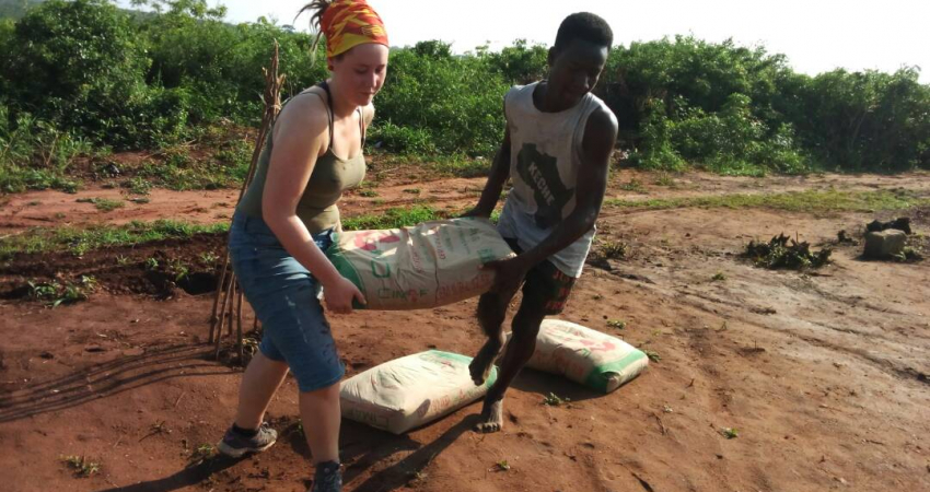 Building Construction Volunteer Work in Ghana
