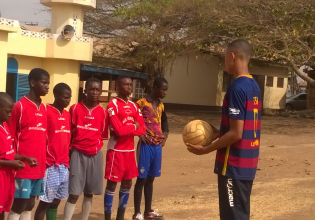 Volunteer Football Coaching in Ghana