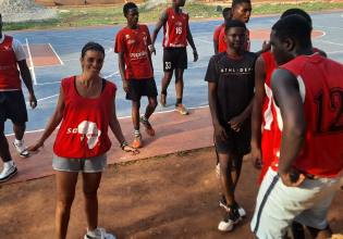 Volleyball Youth Coach