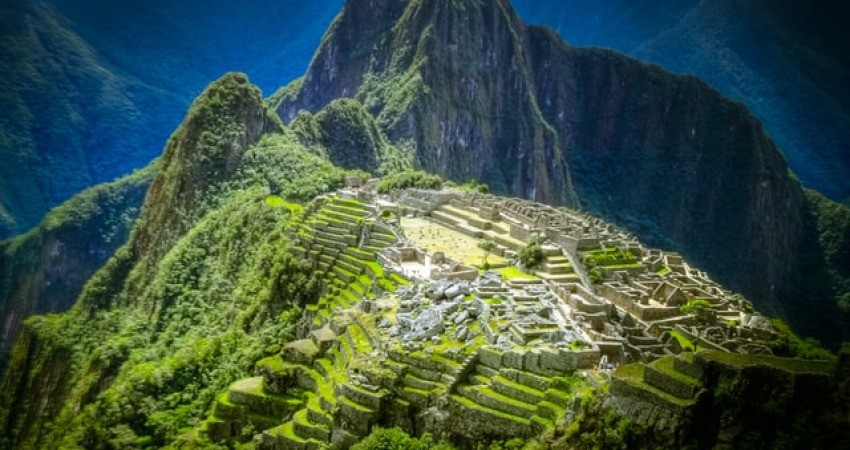 Sacred Valley & Maras Moray - 2 Day Short Inca Trail to Machu Picchu & Huayna Picchu