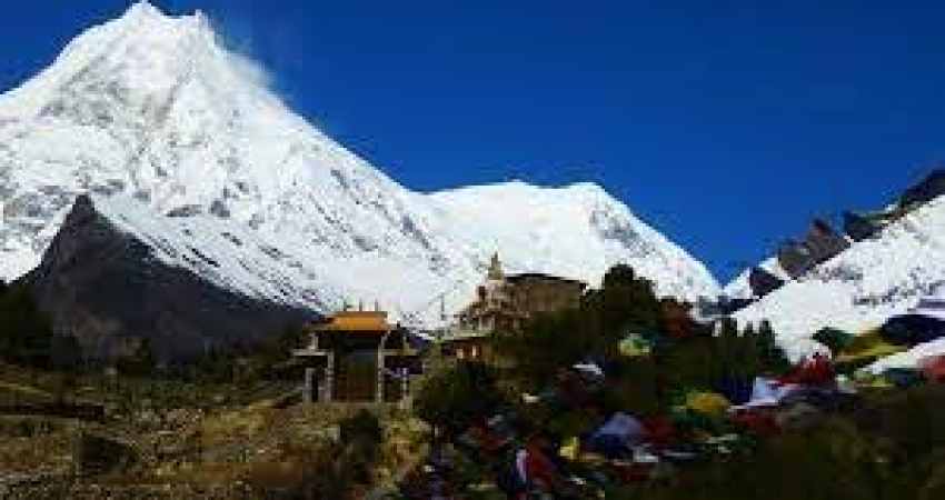 Manaslu Circuit Trekking