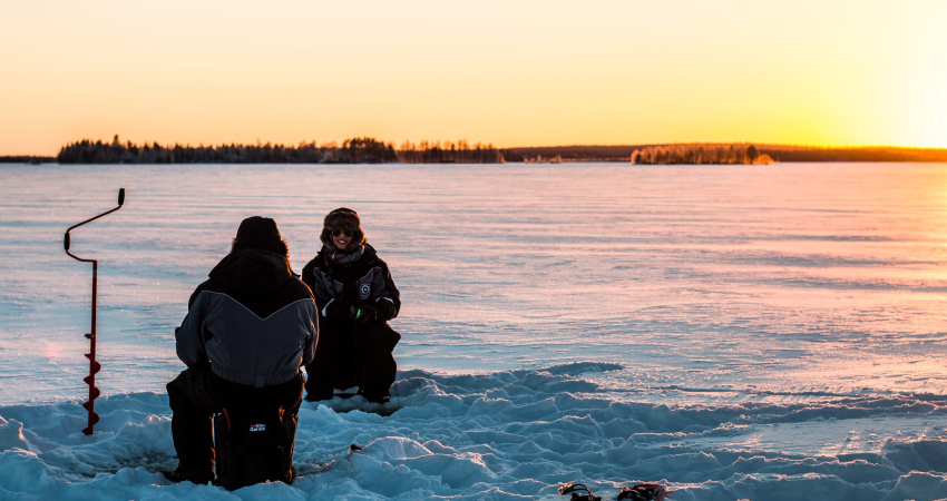 Experience Lapland – Ice Fishing