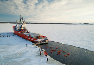 White Icebreaker Adventure