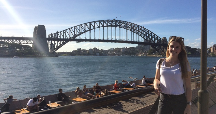 Teacher Assistant in Australia