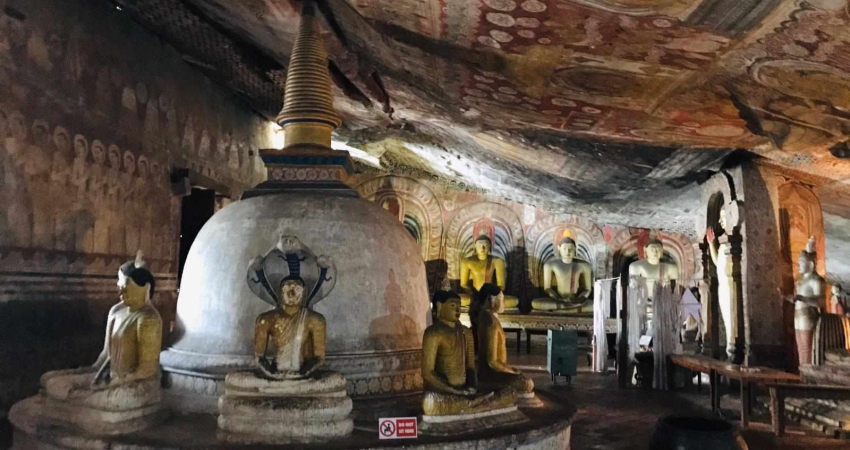 Full Day Private tour Sigiriya and. Dambulla
