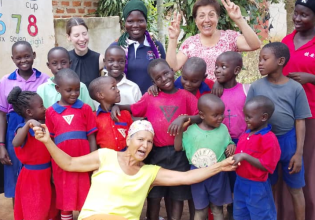 Community-Based Volunteer Experience in Uganda