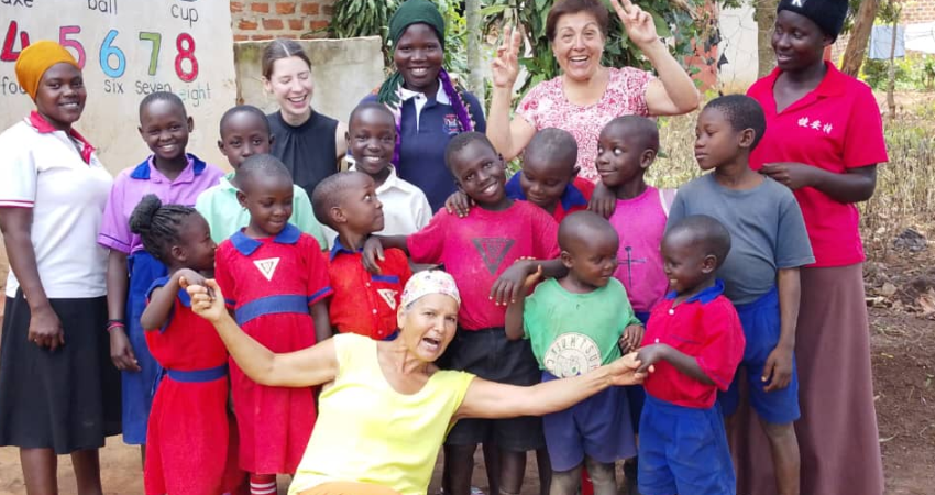 Community-Based Volunteer Experience in Uganda